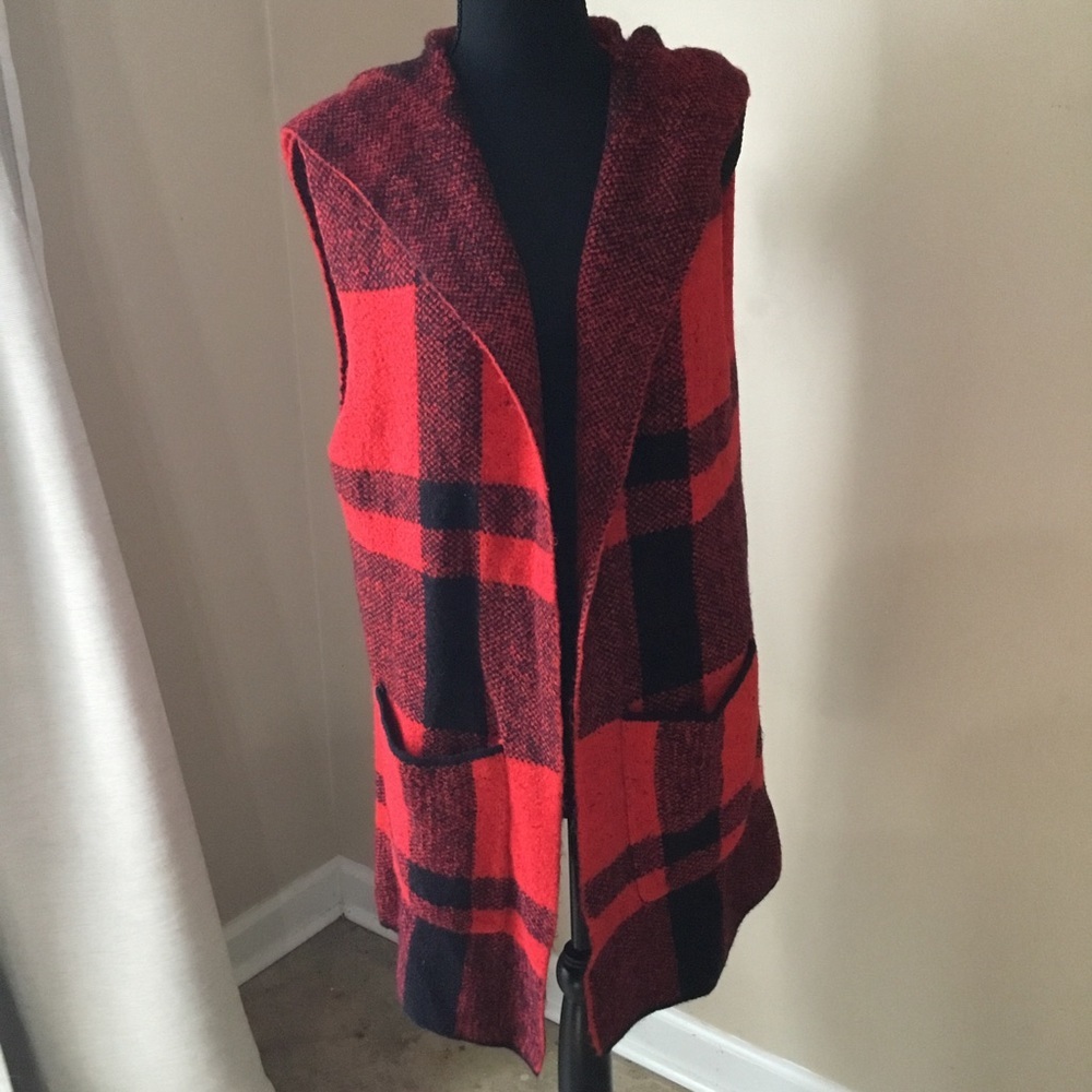 Est 1946 Women’s Red Black Buffalo Plaid Long Sleeveless Hooded Cardigan Size M